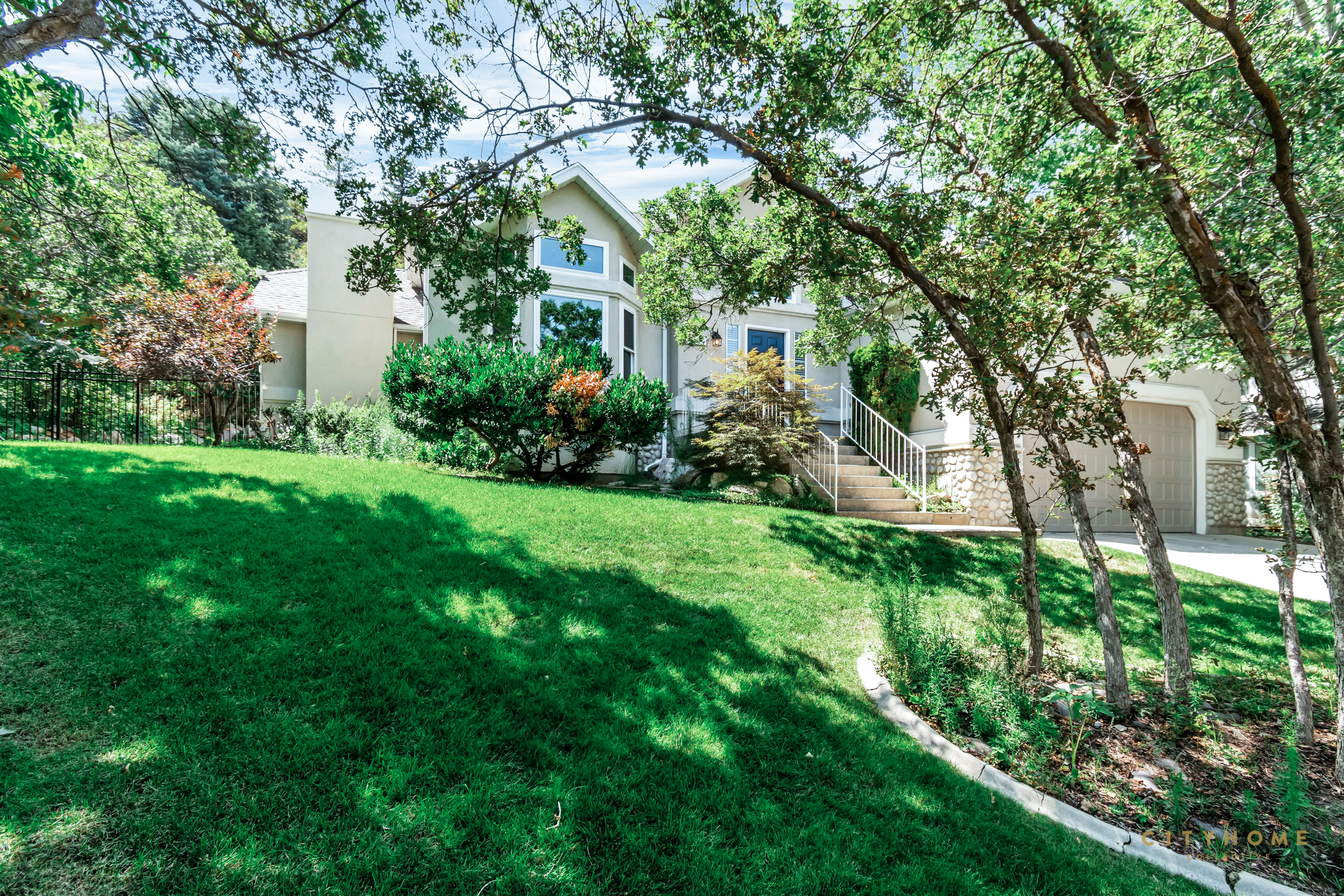 10930 S Lostwood Dr, Sandy, 84092