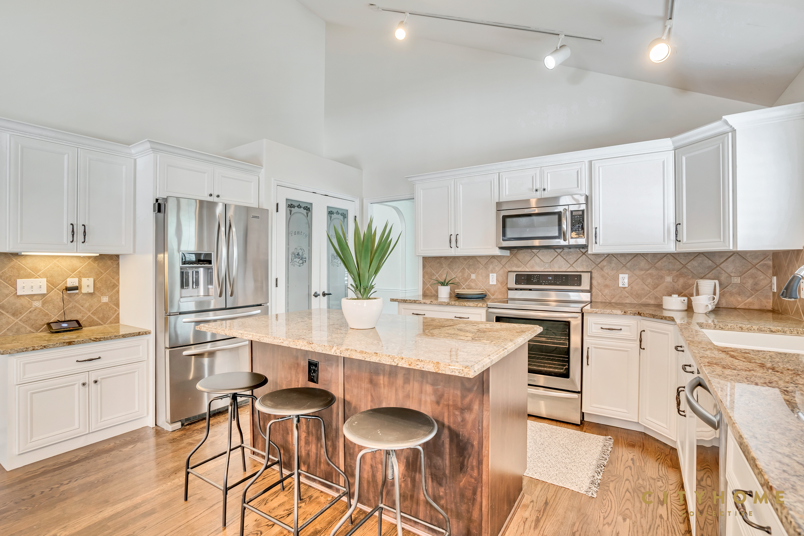 11128 S Barrett Park Circle, Sandy, 84092