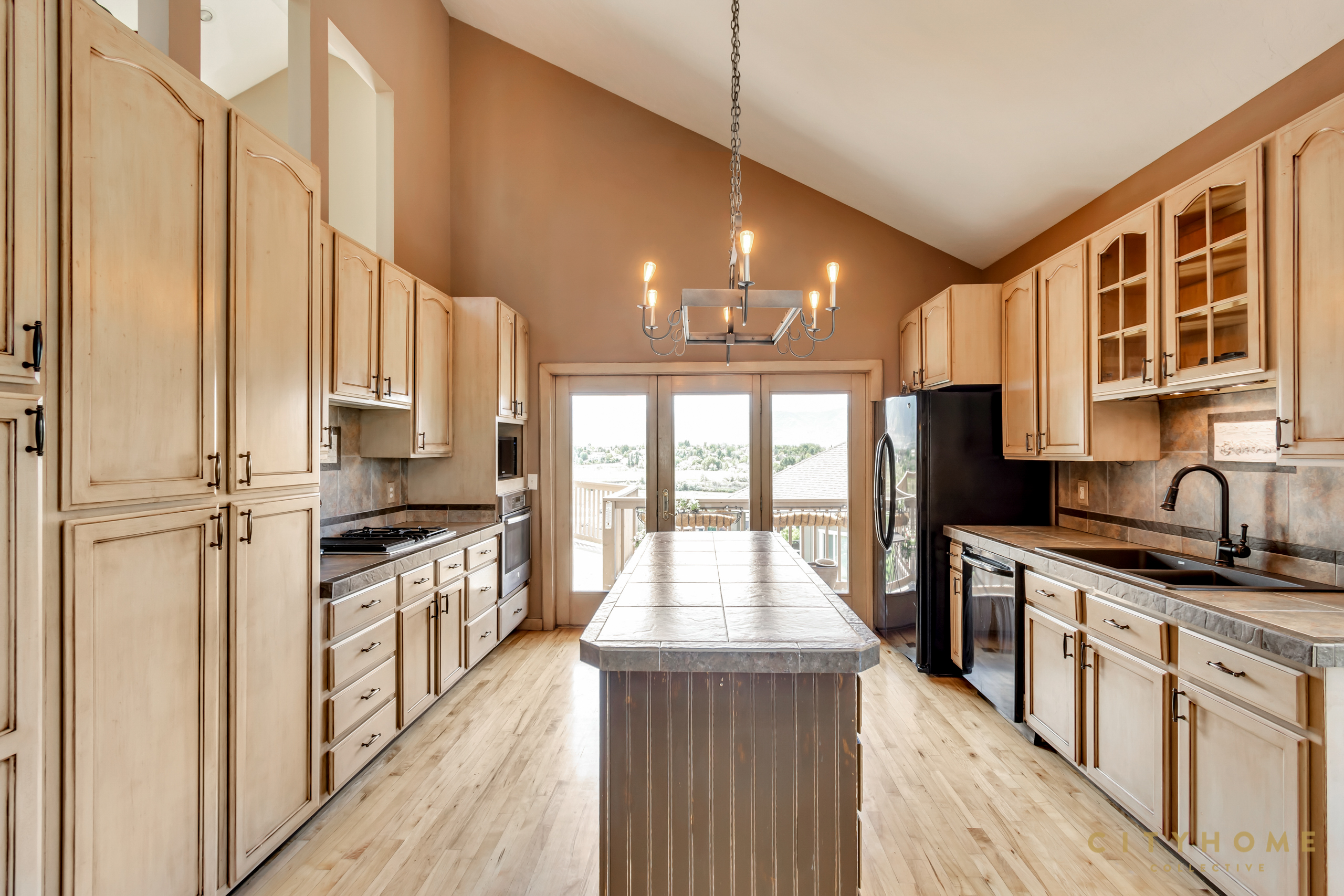 11939 S Lampton View, Riverton, 84065
