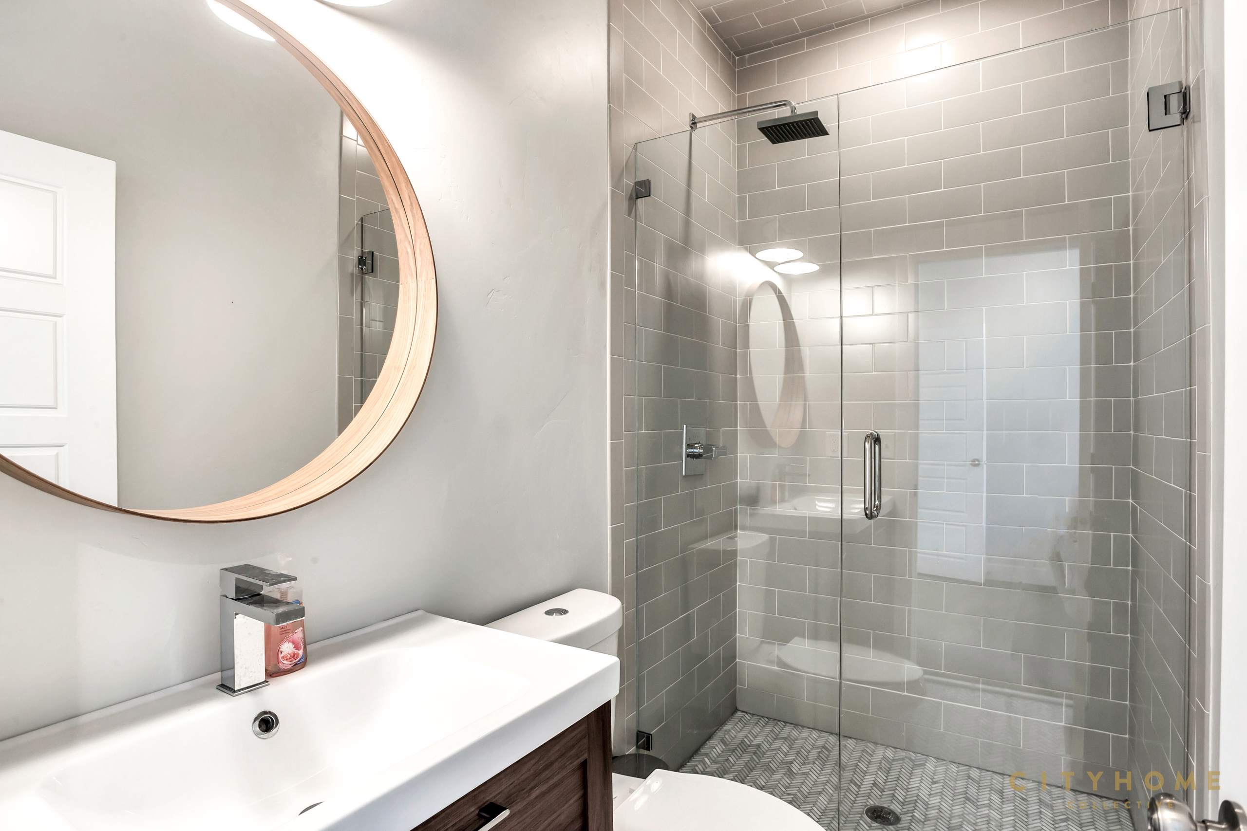 1227 S 900 E, Salt Lake City, UT, 85105