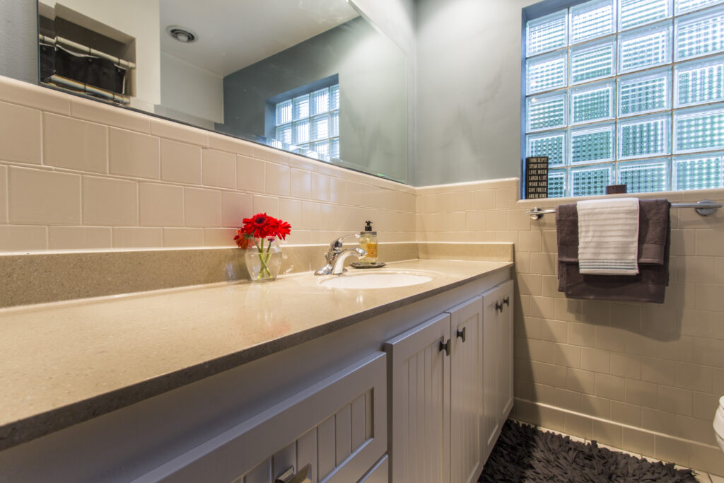 2393 E Logan Way, Salt Lake City, UT, 84108