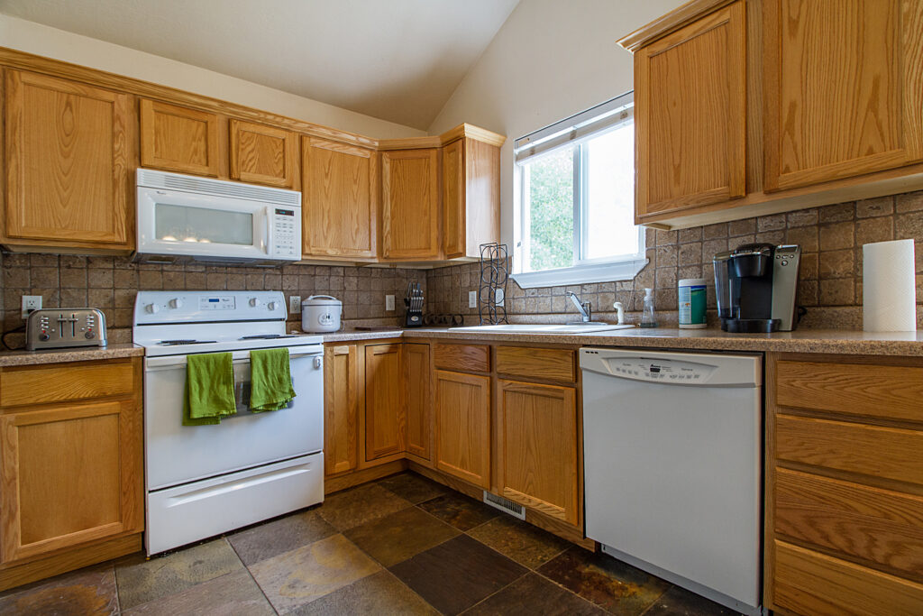 8641 S Brit Cir, Midvale, UT, 84047