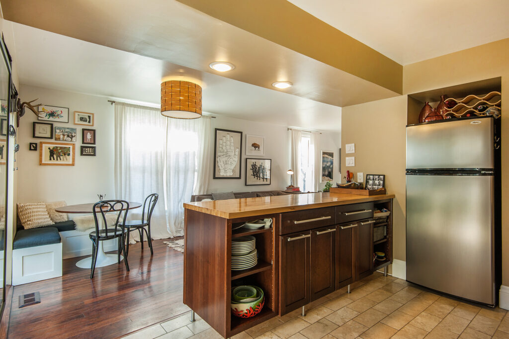 566 Center St W, Salt Lake City, UT, 84103