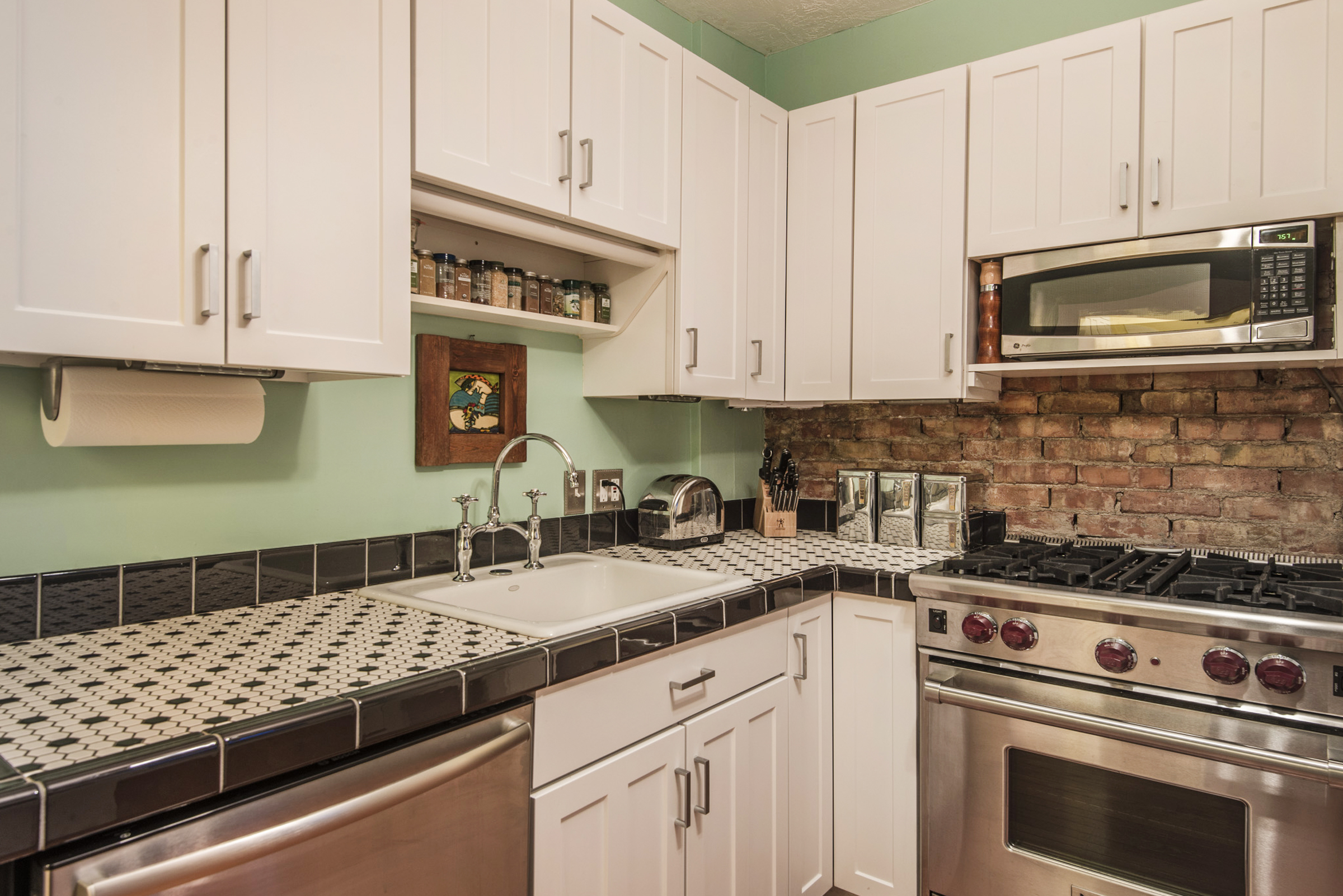 218 E Fifth Ave, Salt Lake City, UT, 84103