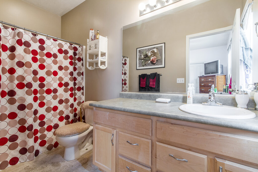 3256 S Summer Trail Dr, West Valley City, UT, 84120