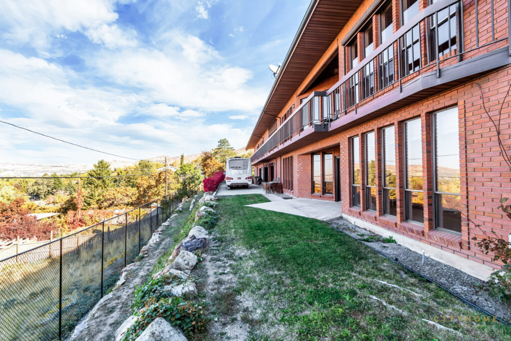 1776 S Oak Springs, Salt Lake City, 84108