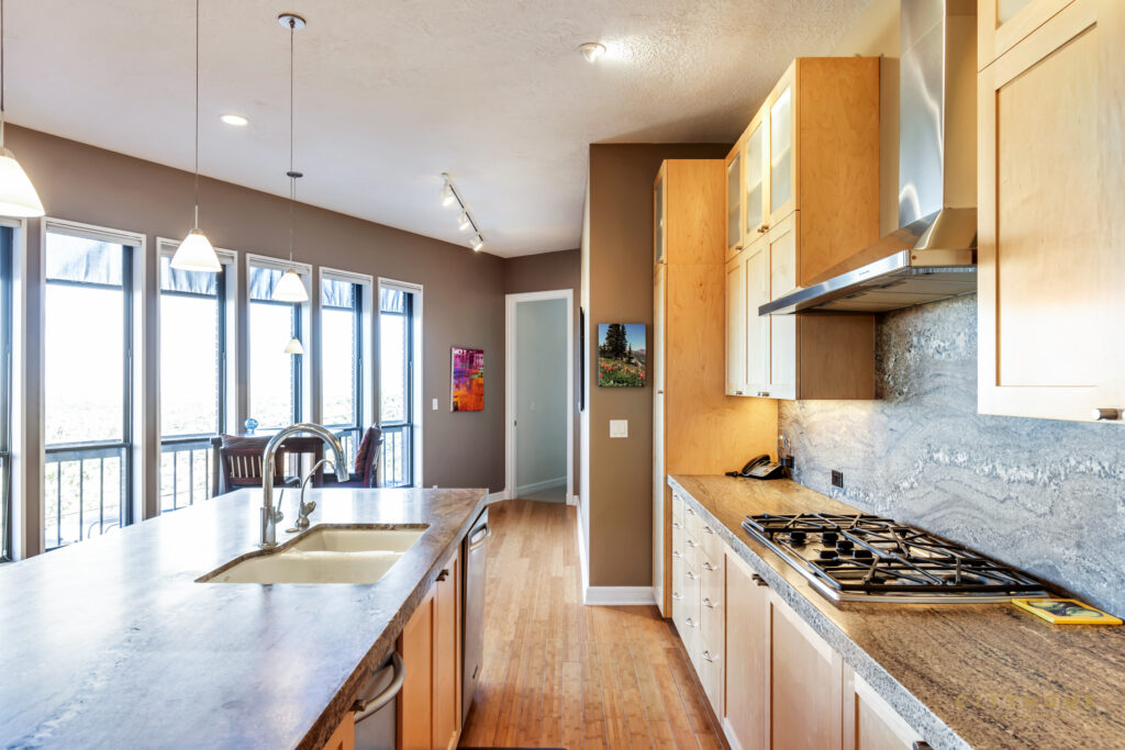1776 S Oak Springs, Salt Lake City, 84108