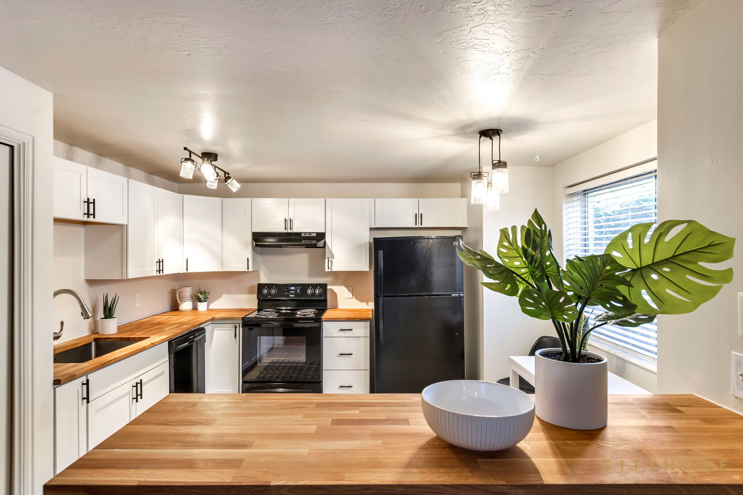 1850 S 300 E, Salt Lake City, 84107