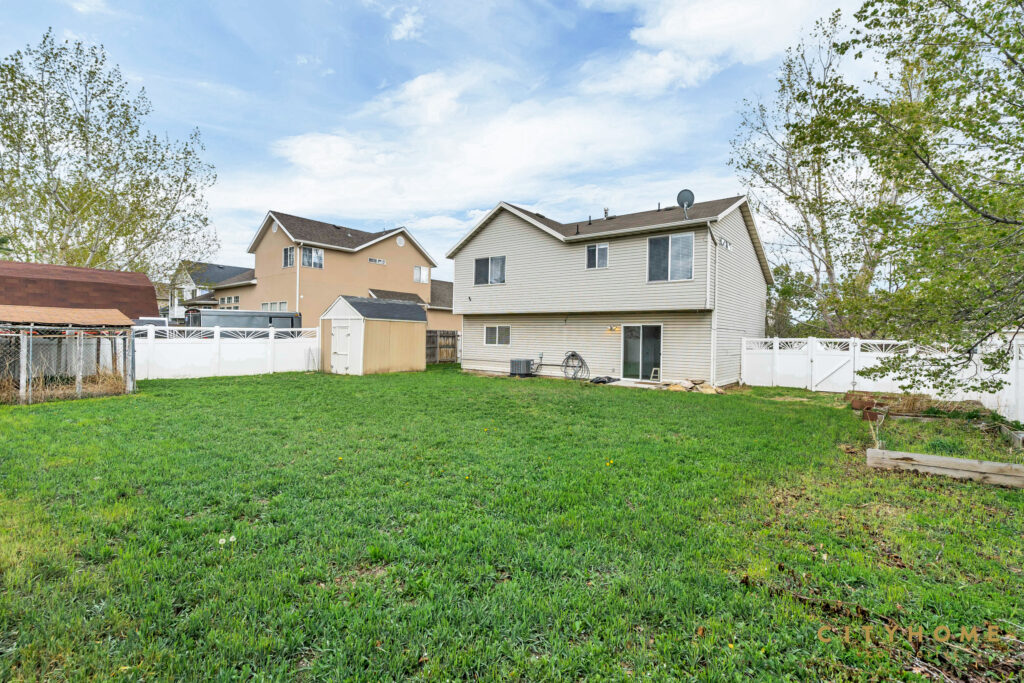 1922 W Quarter Horse Ave, Salt Lake City, 84116