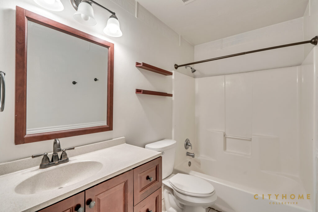 1922 W Quarter Horse Ave, Salt Lake City, 84116