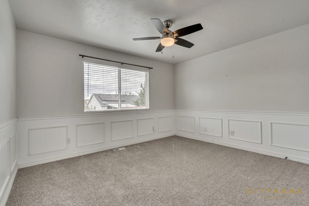 1922 W Quarter Horse Ave, Salt Lake City, 84116