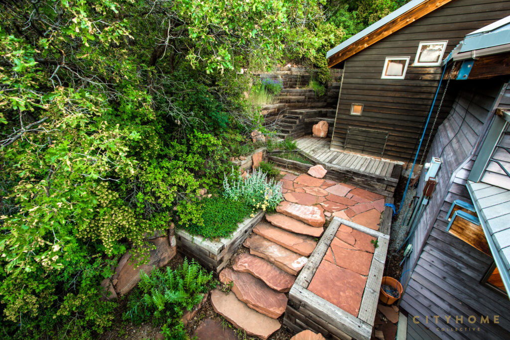 2324 N Pinecrest Canyon Rd, Salt Lake City, 84108