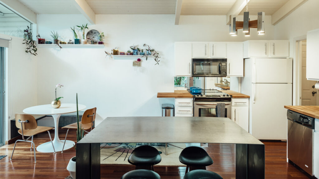 3367 S Pioneer St, Salt Lake City, 84109
