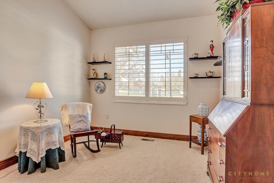 3515-w-green-springs-21