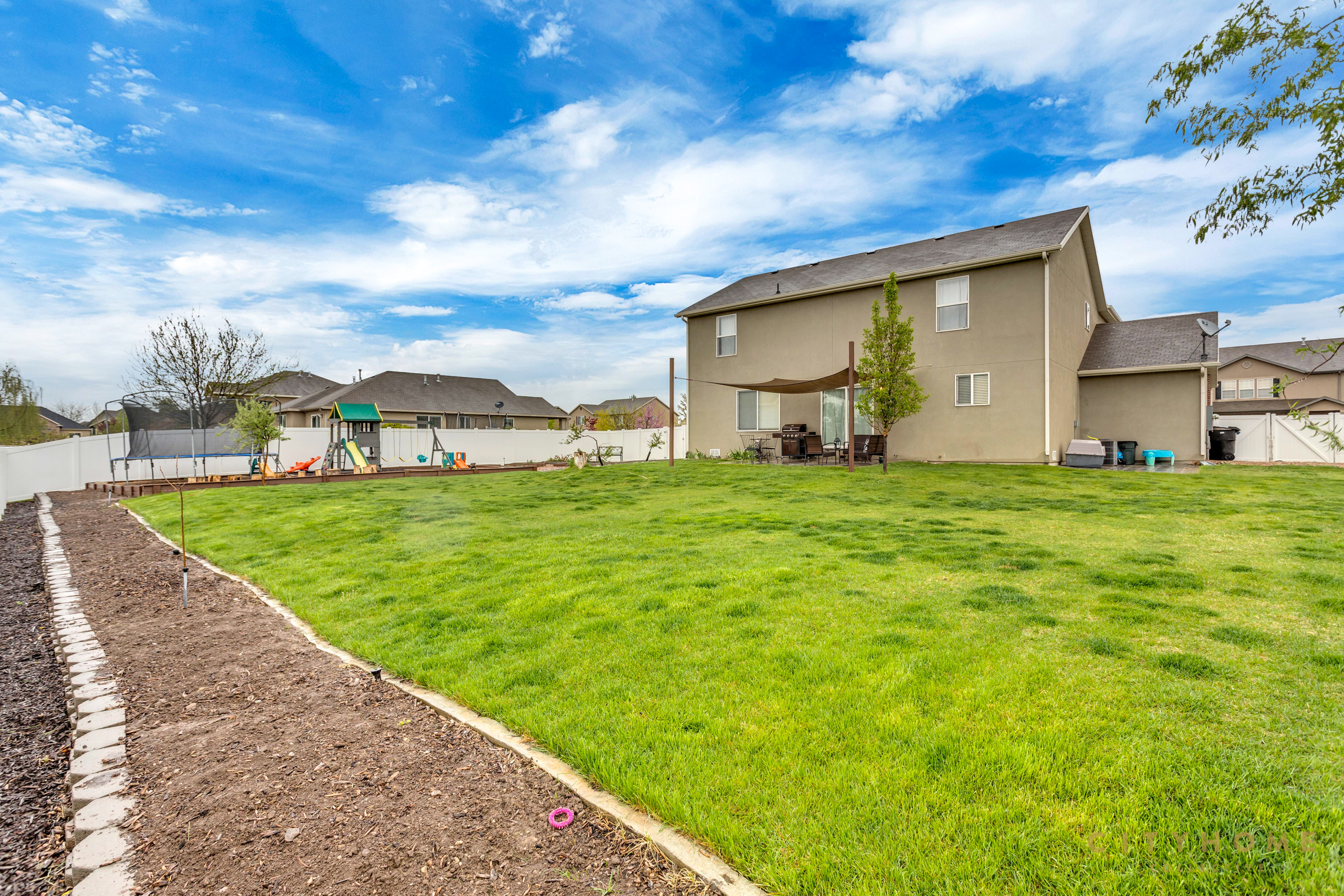 476 Windcrest Way, Kaysville, 84037