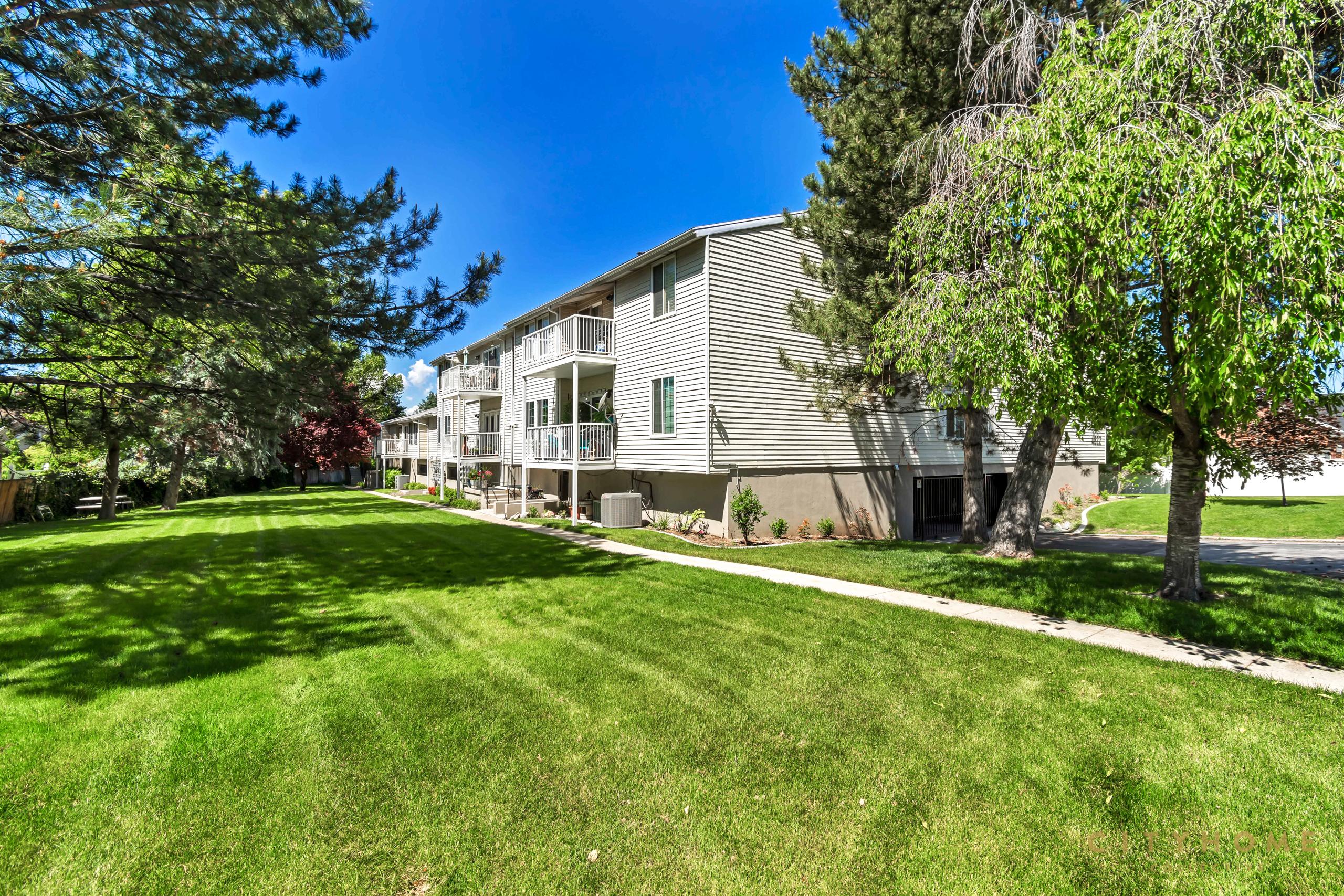 4822 S Holladay Blvd #150, Holladay, 84117