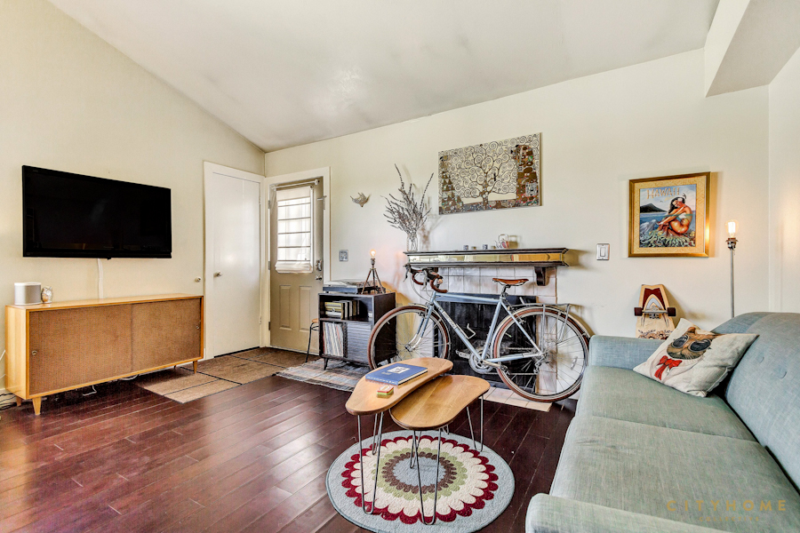 5328-beacon-hill-drive-5