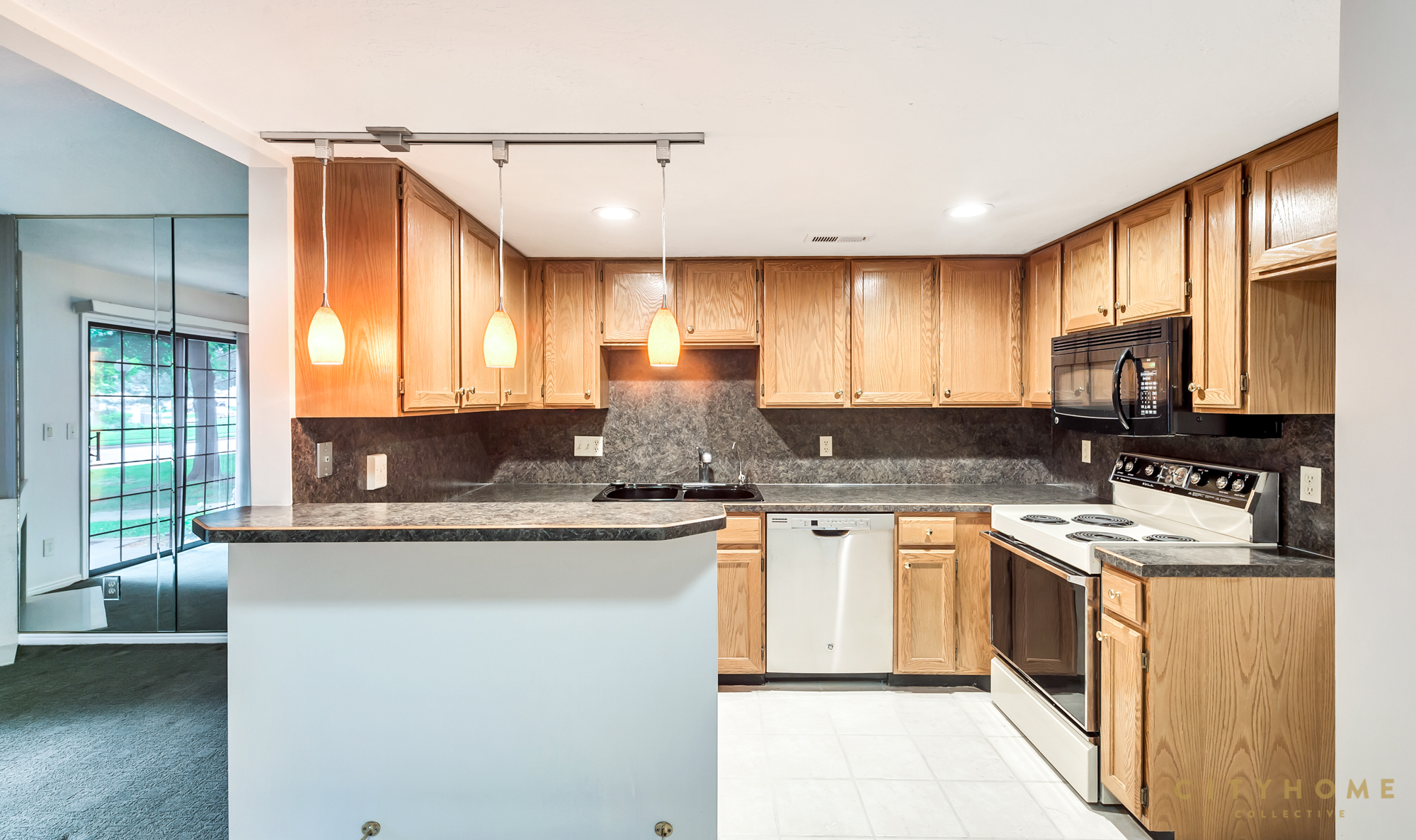 5435 S 350 E #8, Washington Terrace, 84405