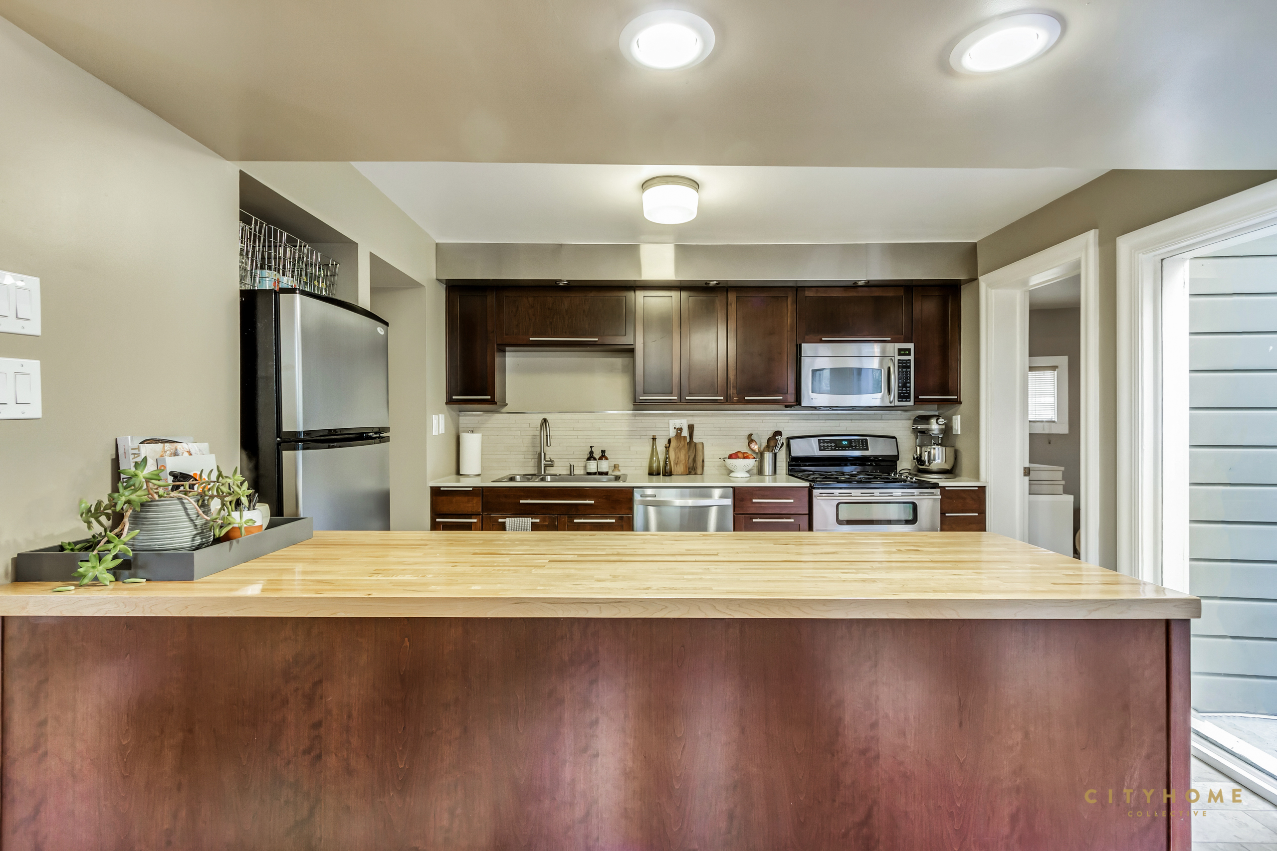 566 N Center St, Salt Lake City, 84103