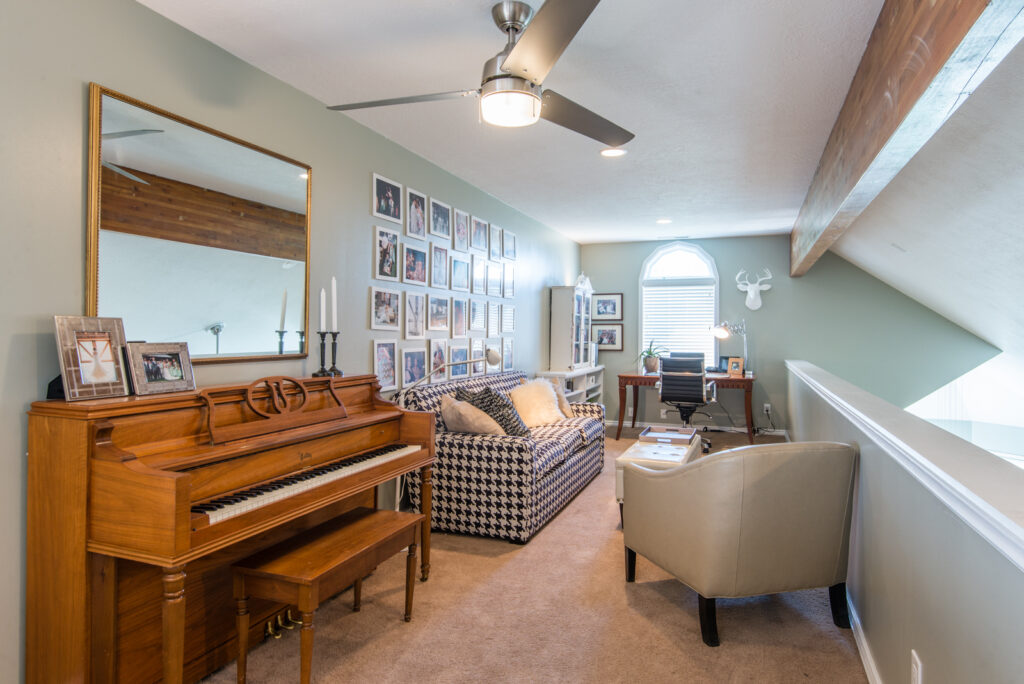 5760 Whitewater Dr, Holladay, UT, 84121