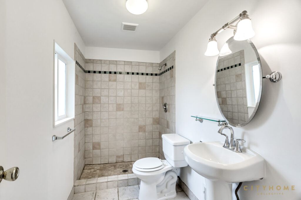 651 E Springview Dr, South Salt Lake, 84106