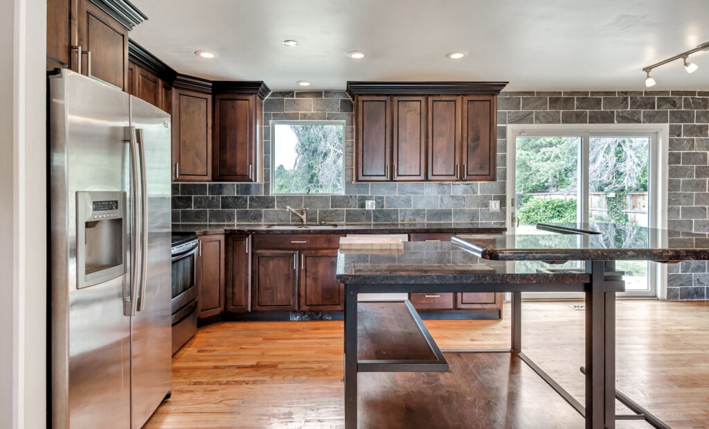6773 Olivet Dr, Cottonwood Heights, 84121