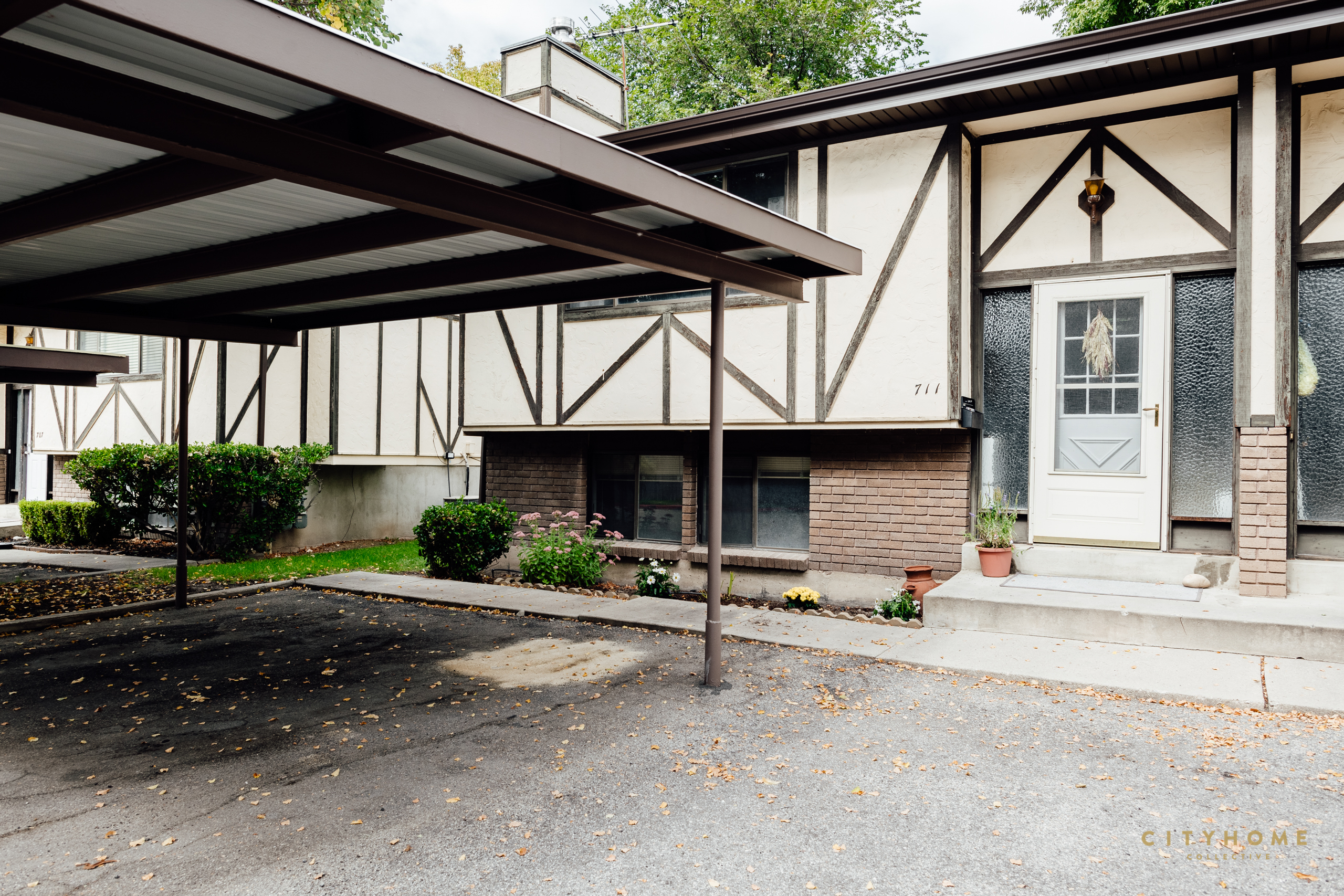 711 E Nibley View Ct, Salt Lake City, 84106