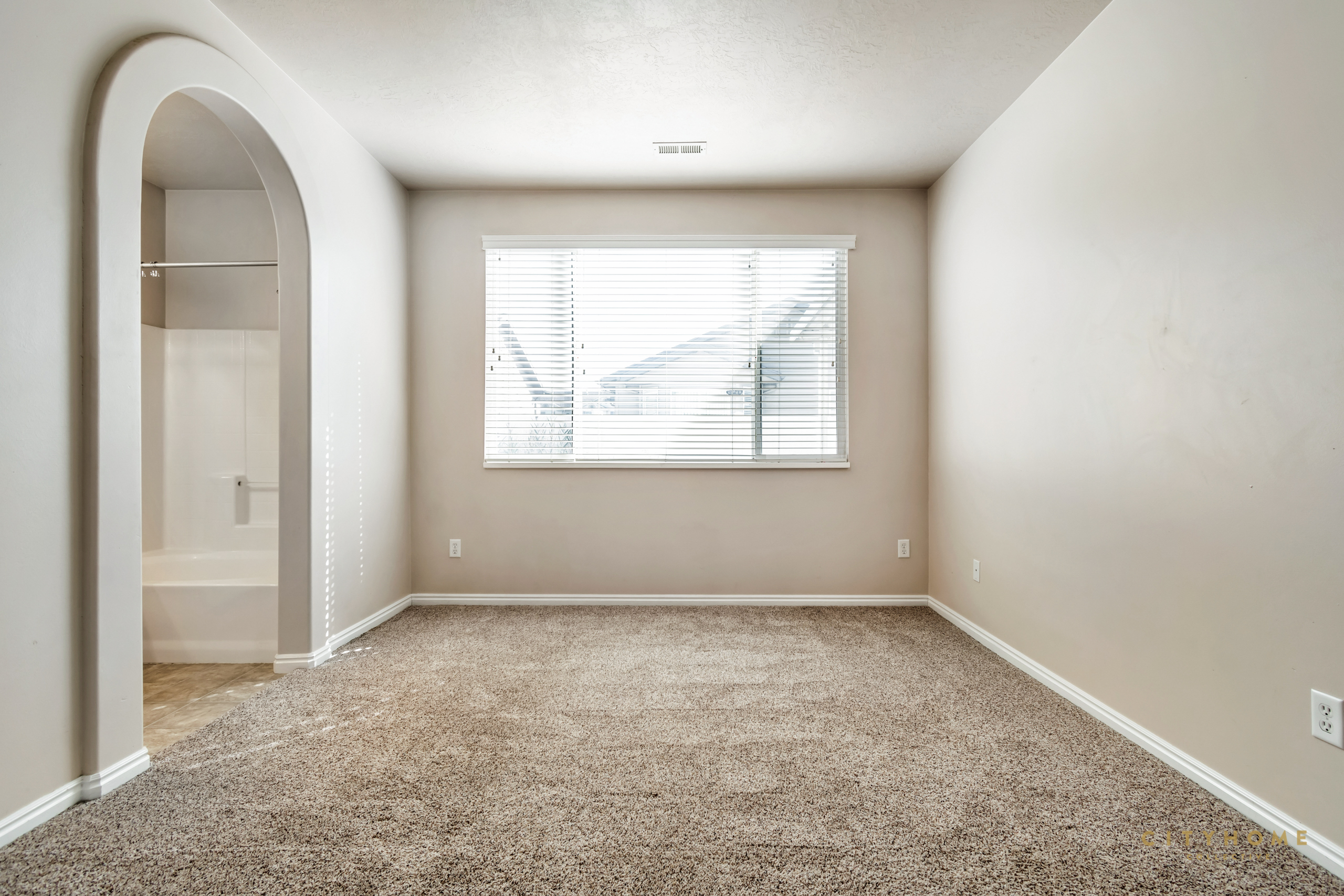 726 North Bradford Drive, North Salt Lake, 84054
