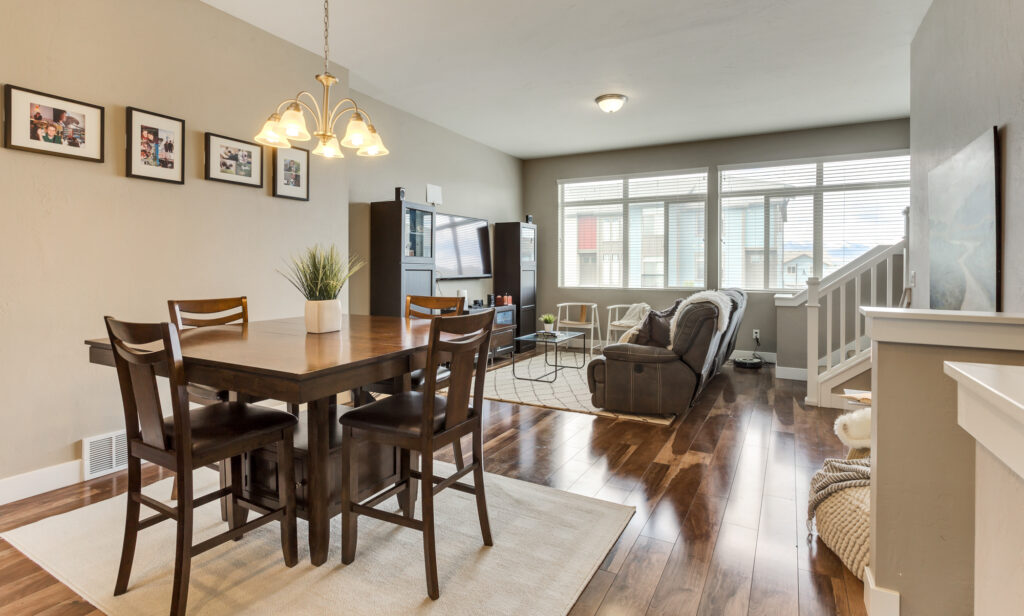 7534 S Vinci Pl, Midvale, 84047