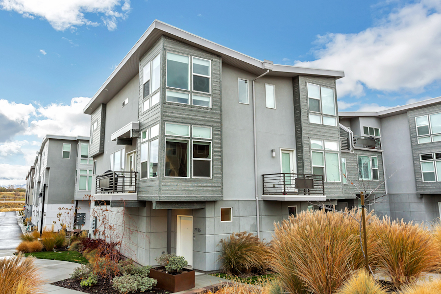 Modern Midvale Magic
