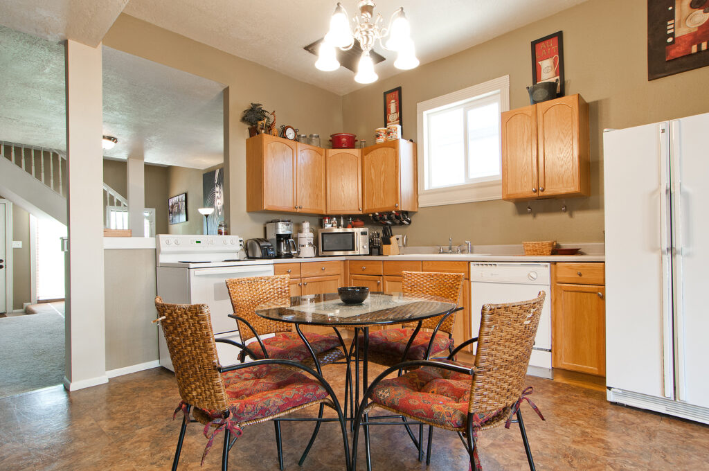 1913 S 1300 E, Salt Lake City, UT, 84105