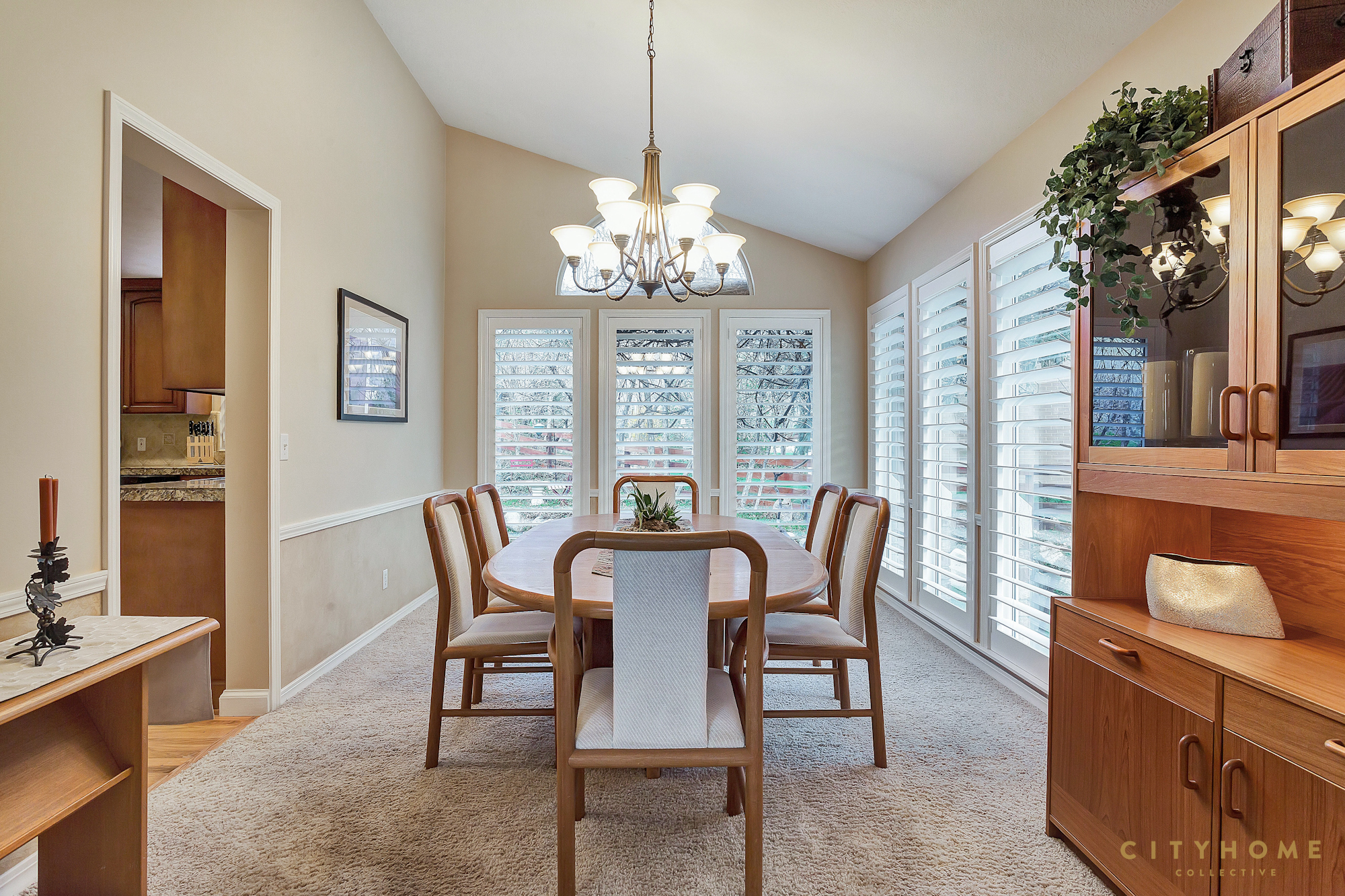 8865 S Willow Green Dr, Sandy, 84093
