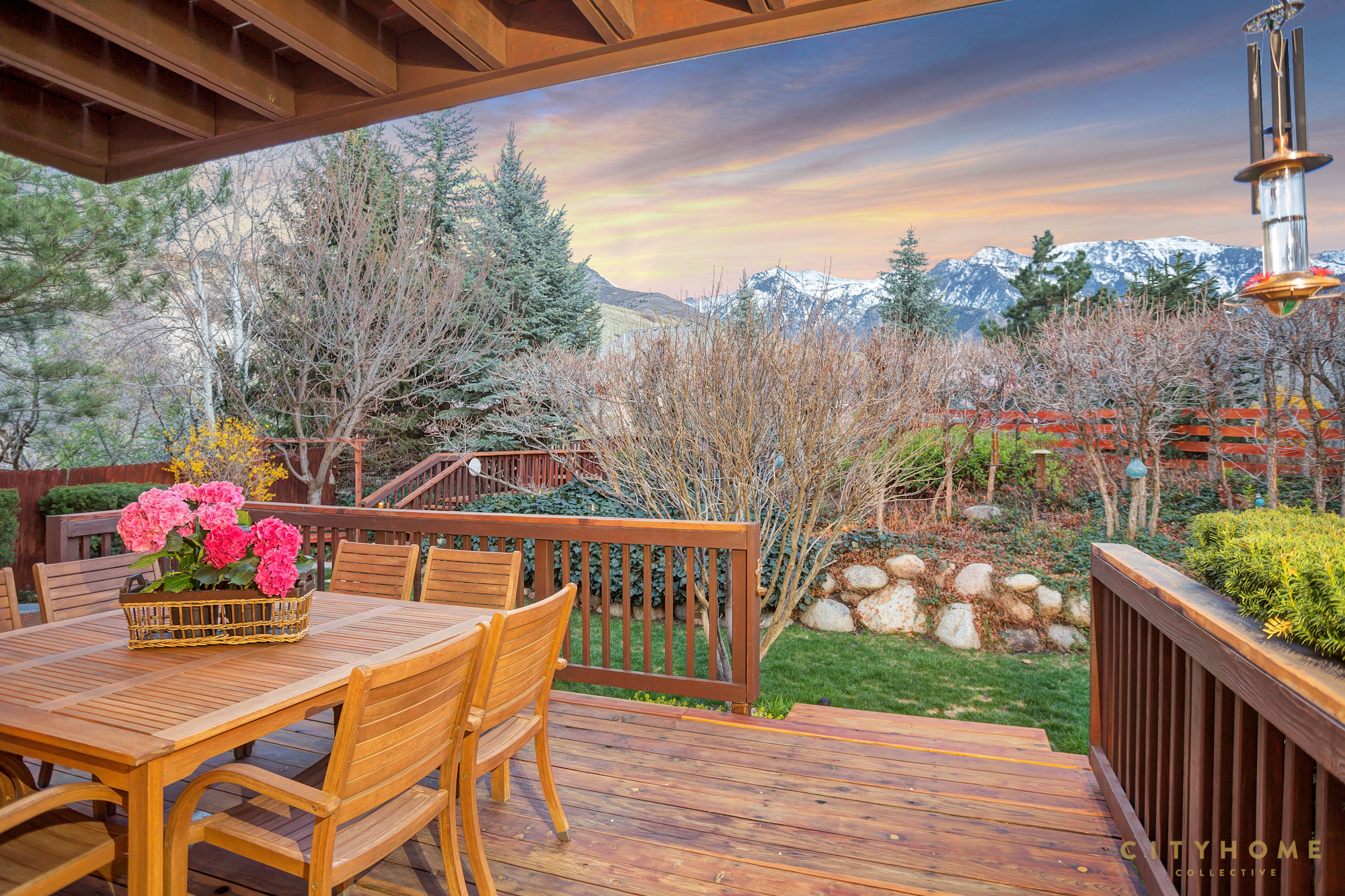 8865 S Willow Green Dr, Sandy, 84093