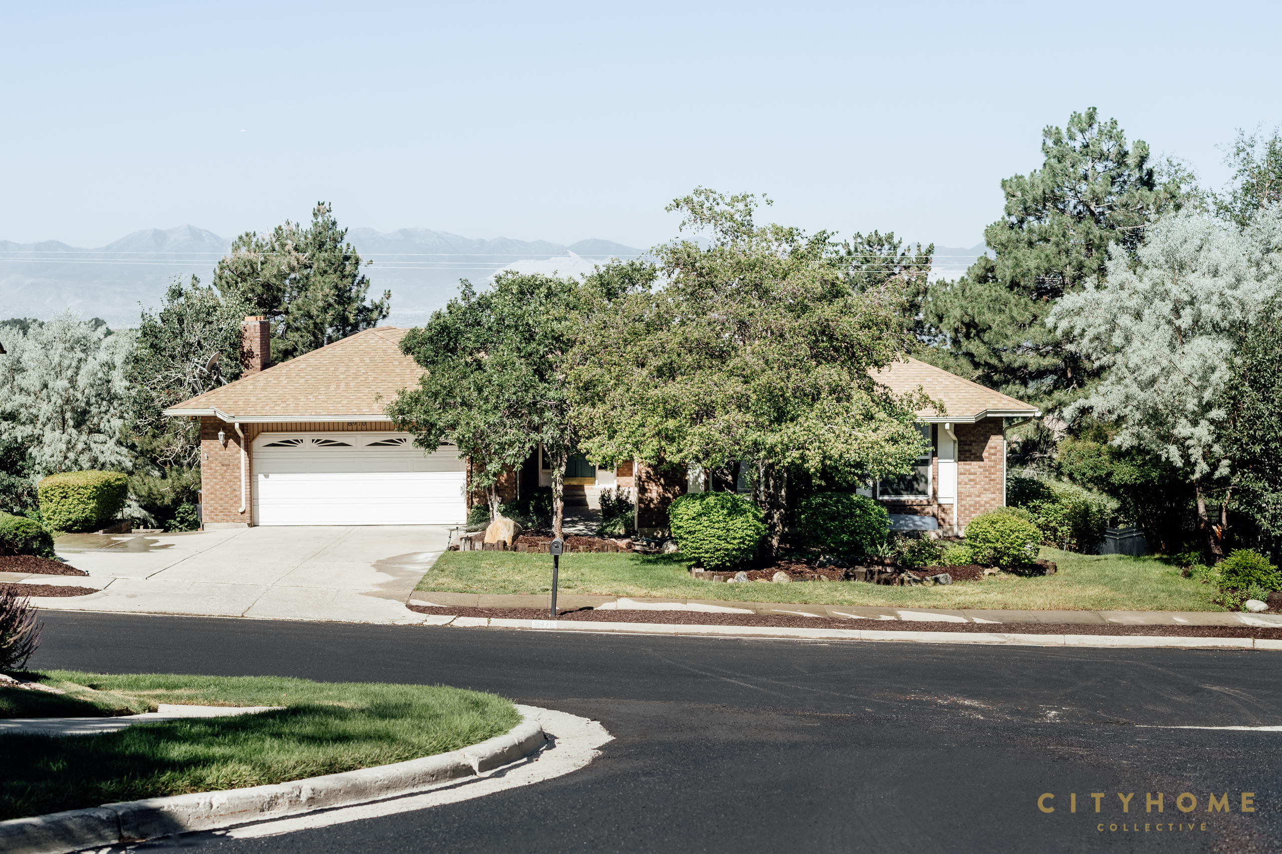 8970 S Kings Hill Dr, Cottonwood Heights, 84121