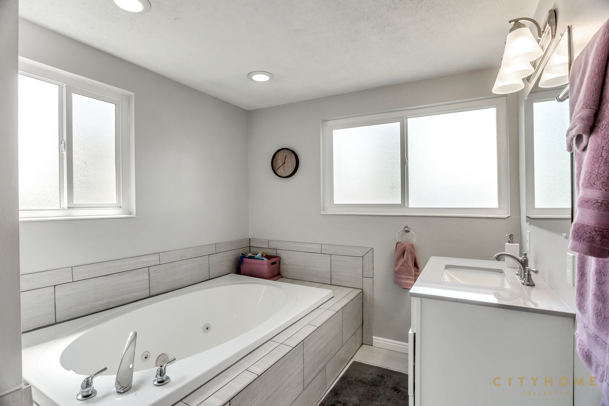8984 S 220 E, Sandy Utah, 84070