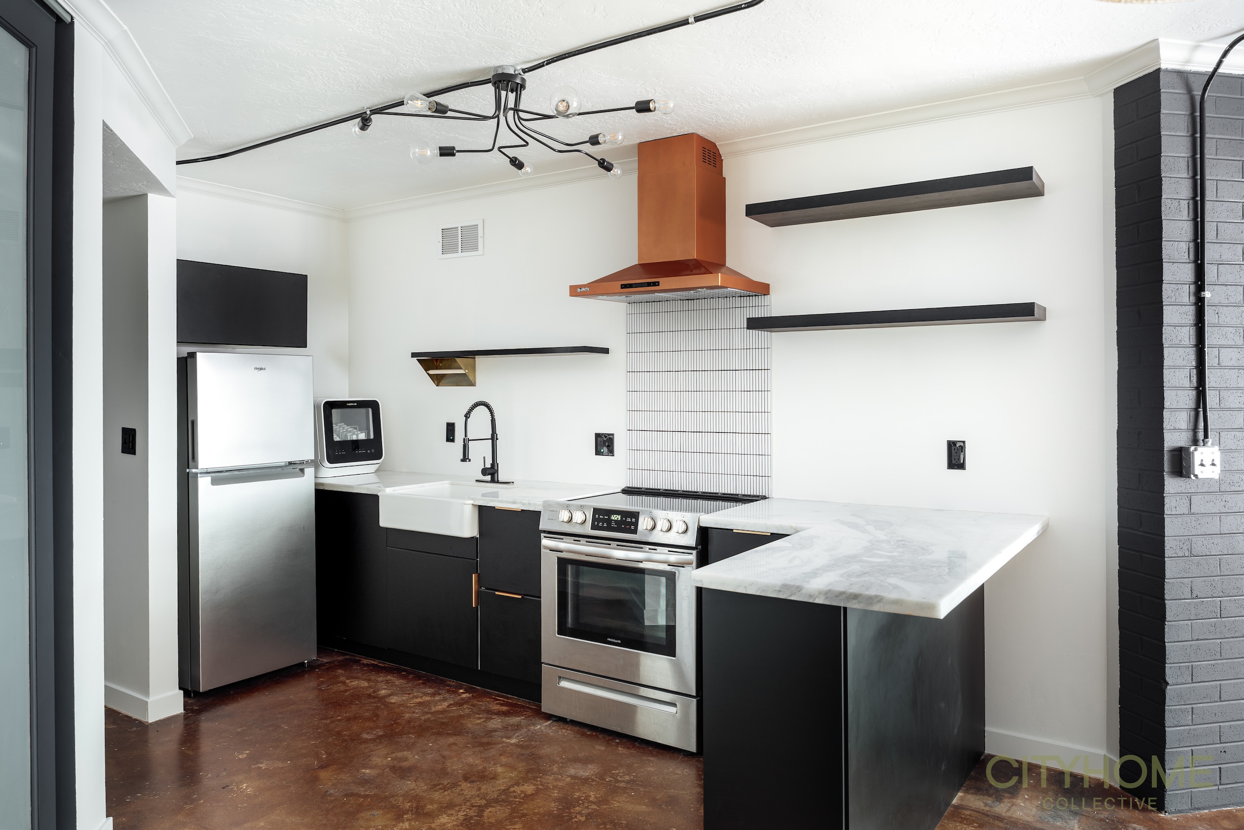 900 S Donner Way #206, Salt Lake City, 84108
