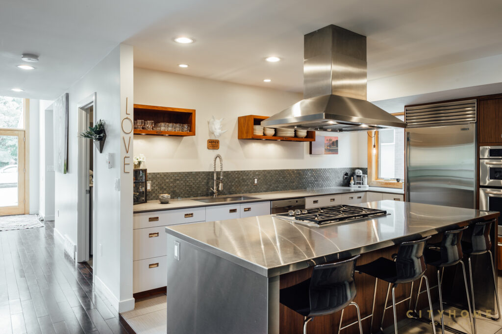 926 S 900 E, Salt Lake City, 84105