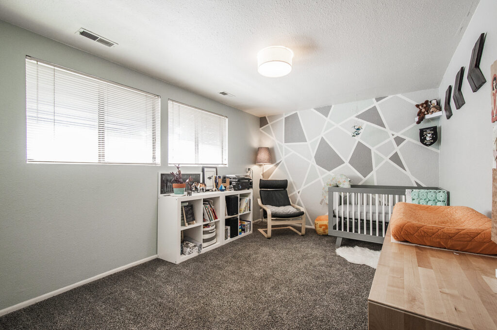 711 E Nibley View Ct, Salt Lake City, UT, 84106