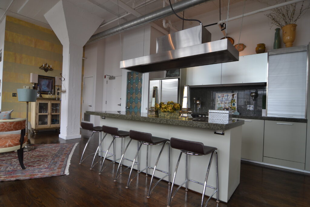 159 W 300 S, Salt Lake City, UT, 84101