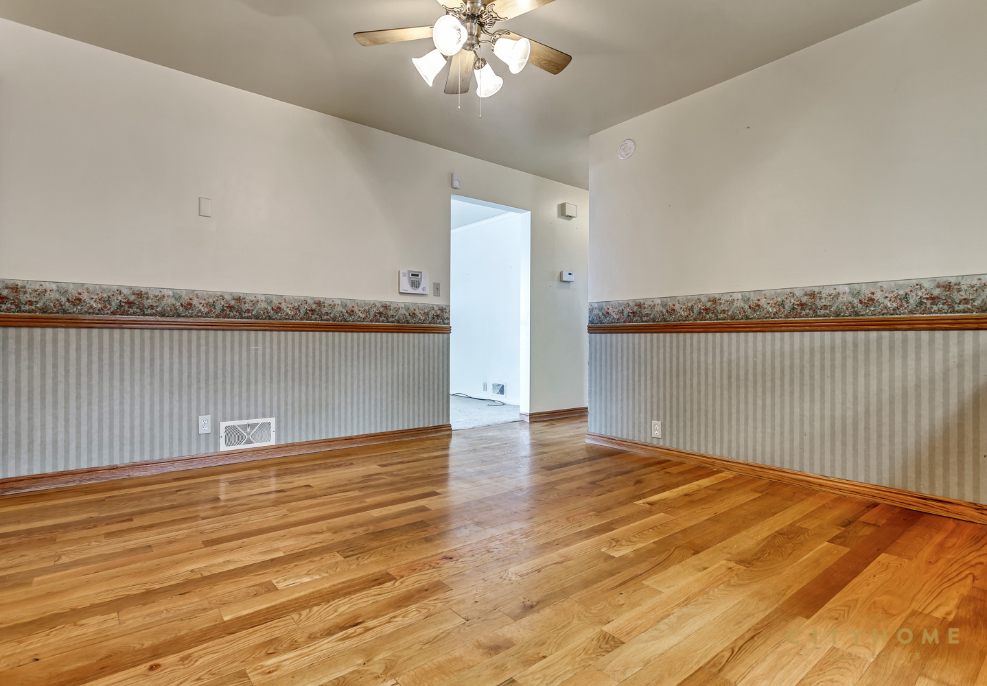 974 E Montclair Dr, Salt Lake City, UT, 84106