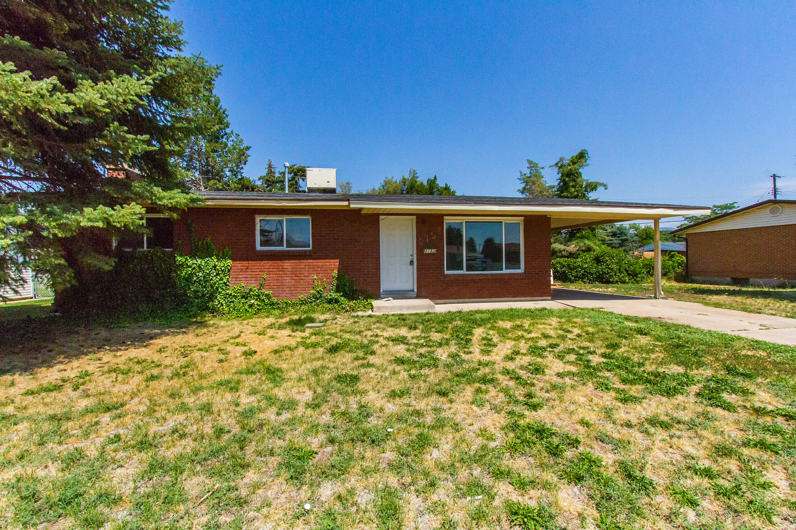 2152 W 4900 S, Roy, UT, 84067