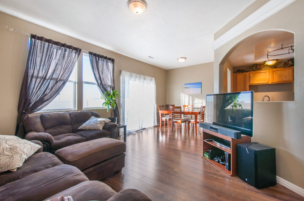143 E Daiseyfield, Draper, UT, 84020