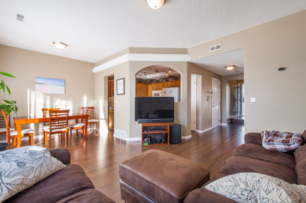 143 E Daiseyfield, Draper, UT, 84020