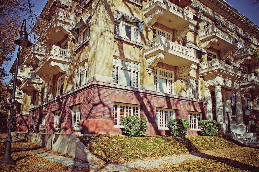 Historic-Luxury-Maryland-Salt-Lake-Condo-For-Sale-8