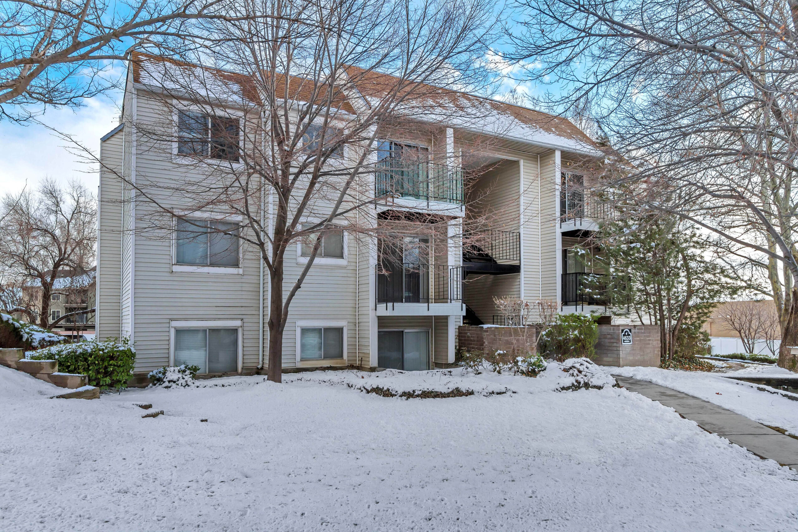 4633 Quail Vista Ln #F, Holladay, UT, 84117