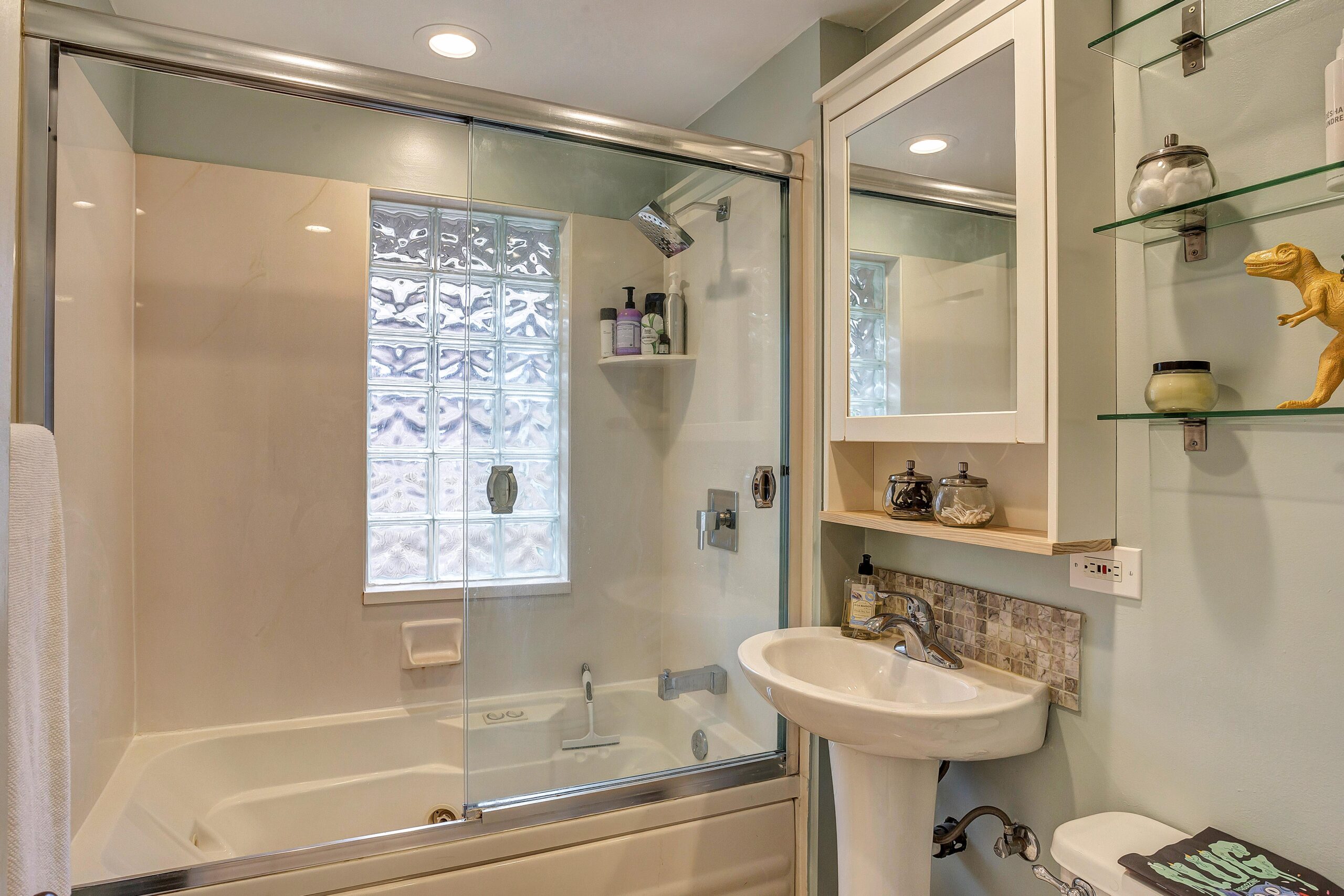 413 Coatsville Ave, Salt Lake City, UT, 84115