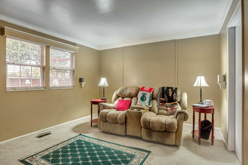 5326 S 1030 W, Murray, UT, 84105