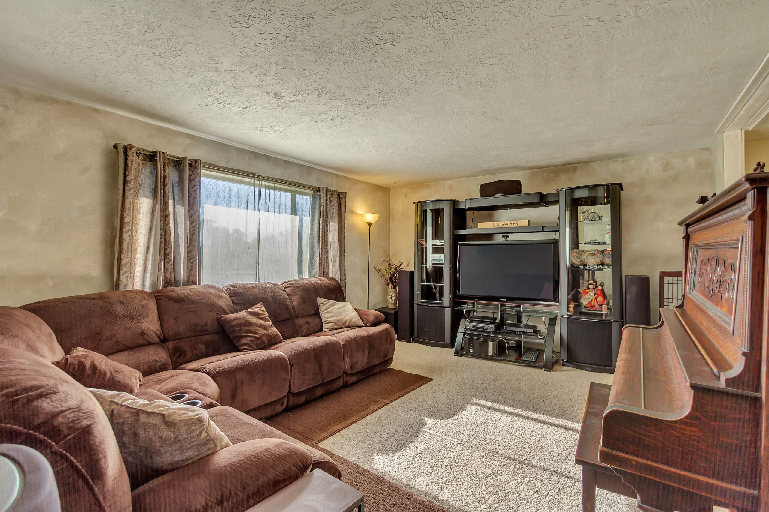 865 S 1350 W, Clearfield, UT, 84015