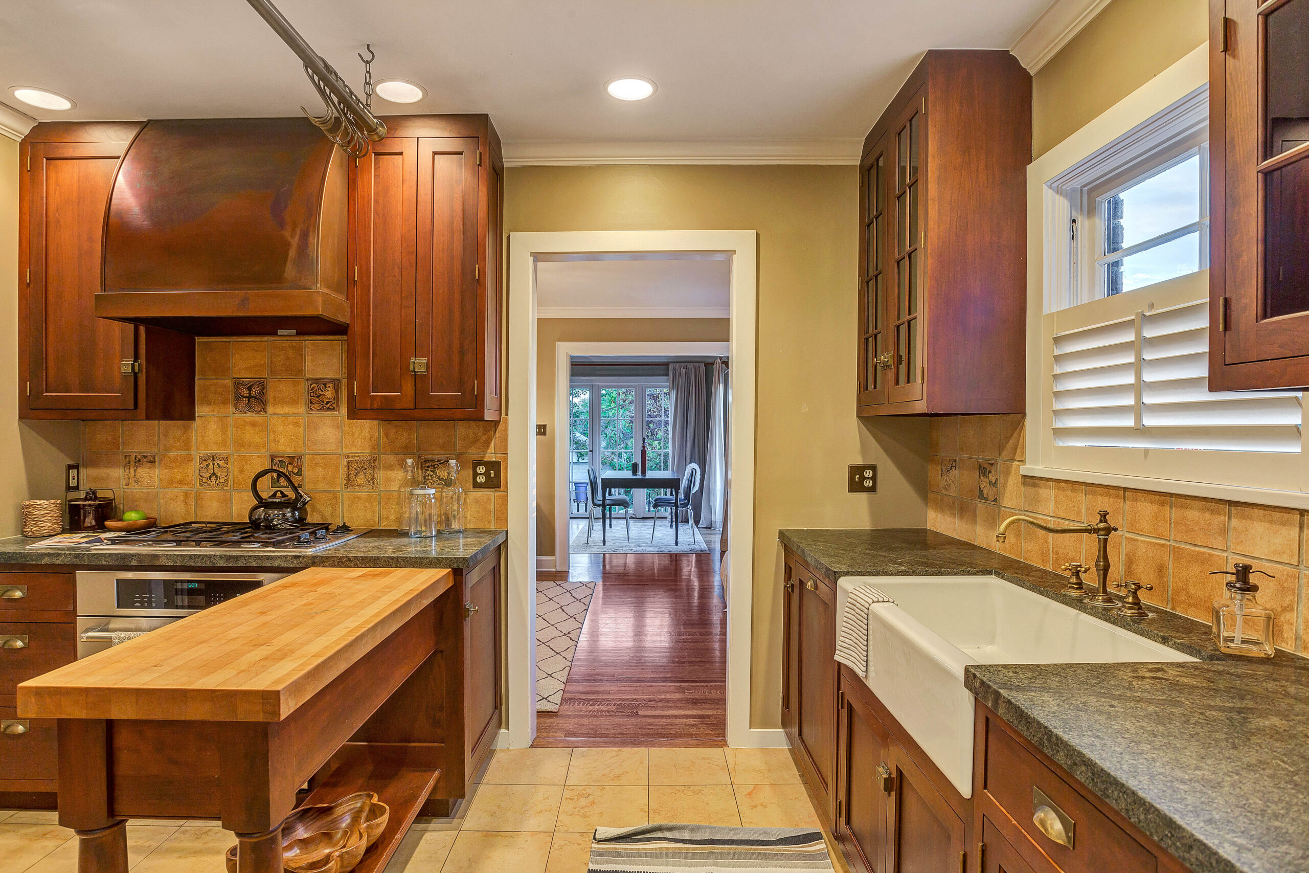 1269 E Gilmer Dr, Salt Lake City, UT, 84105