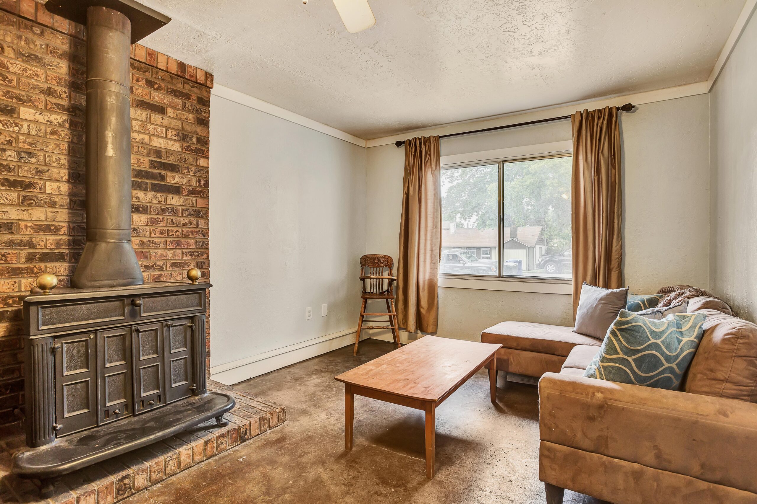 1303 E 5th, Ogden, UT, 84404
